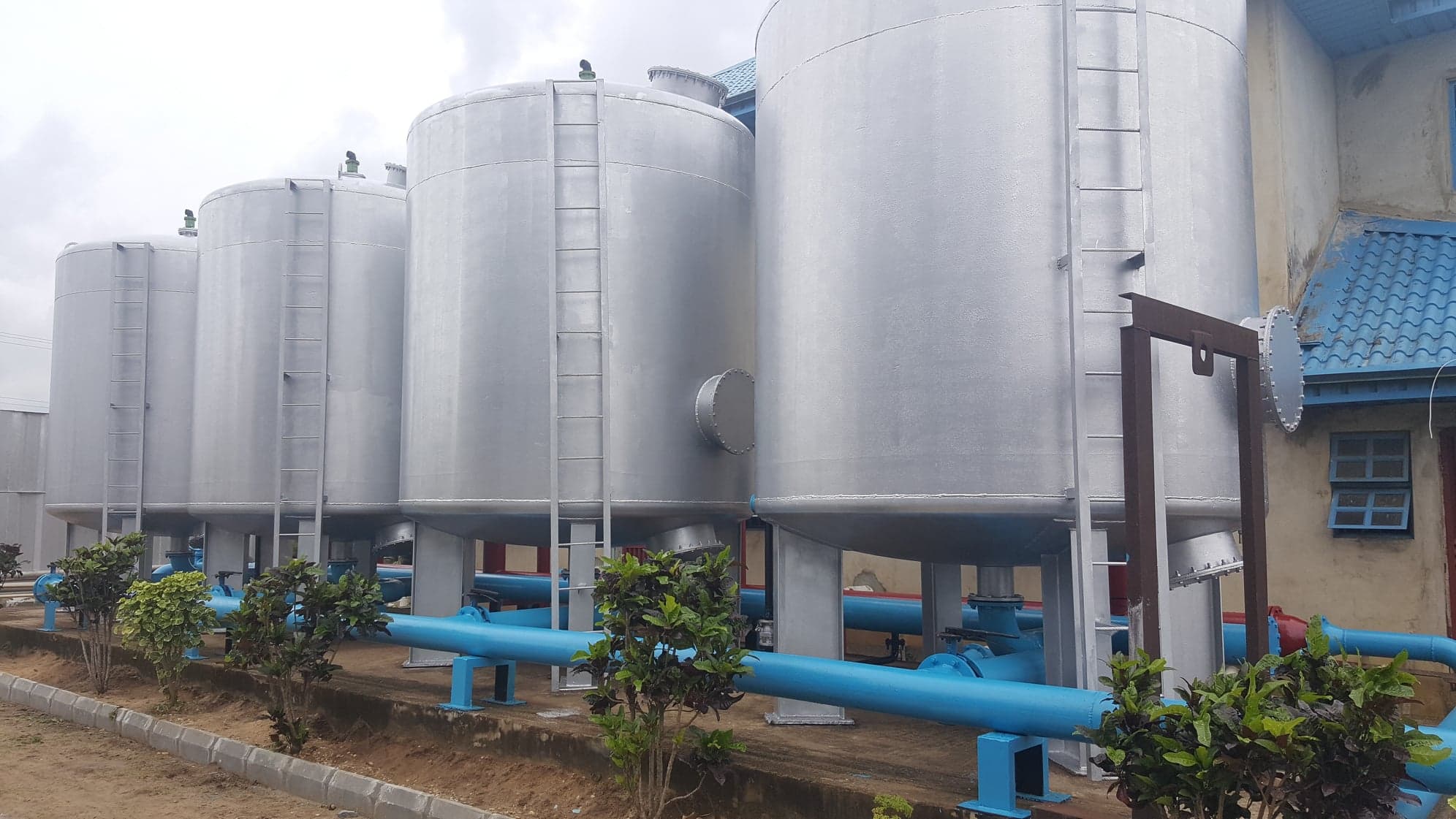 Water reservoir construction